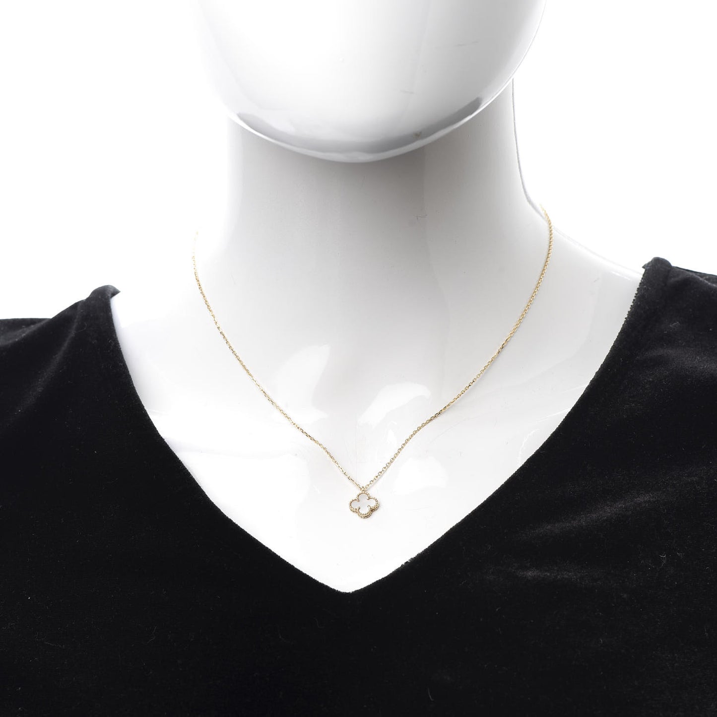 18K Yellow Gold Mother of Pearl Sweet Alhambra Pendant Necklace
