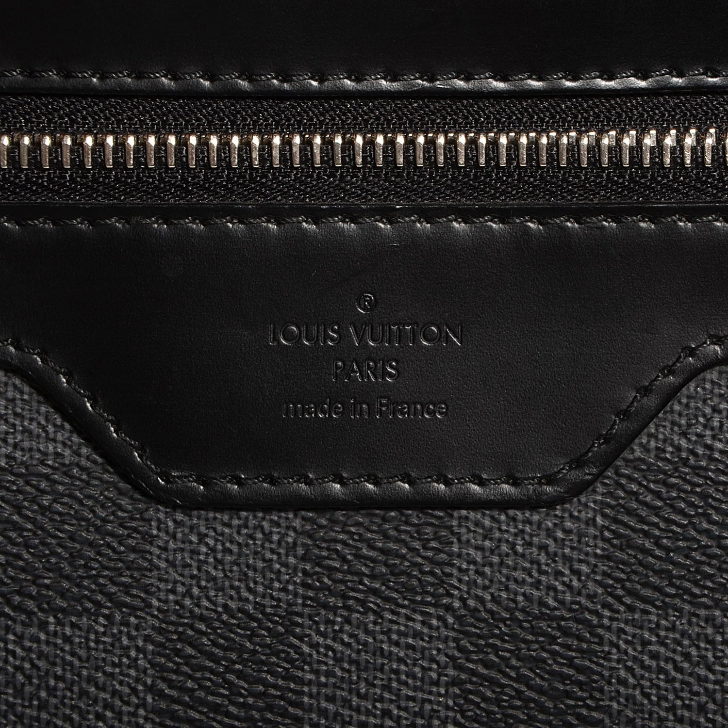Louis Vuitton Damier Graphite Daniel GM 6 of 7