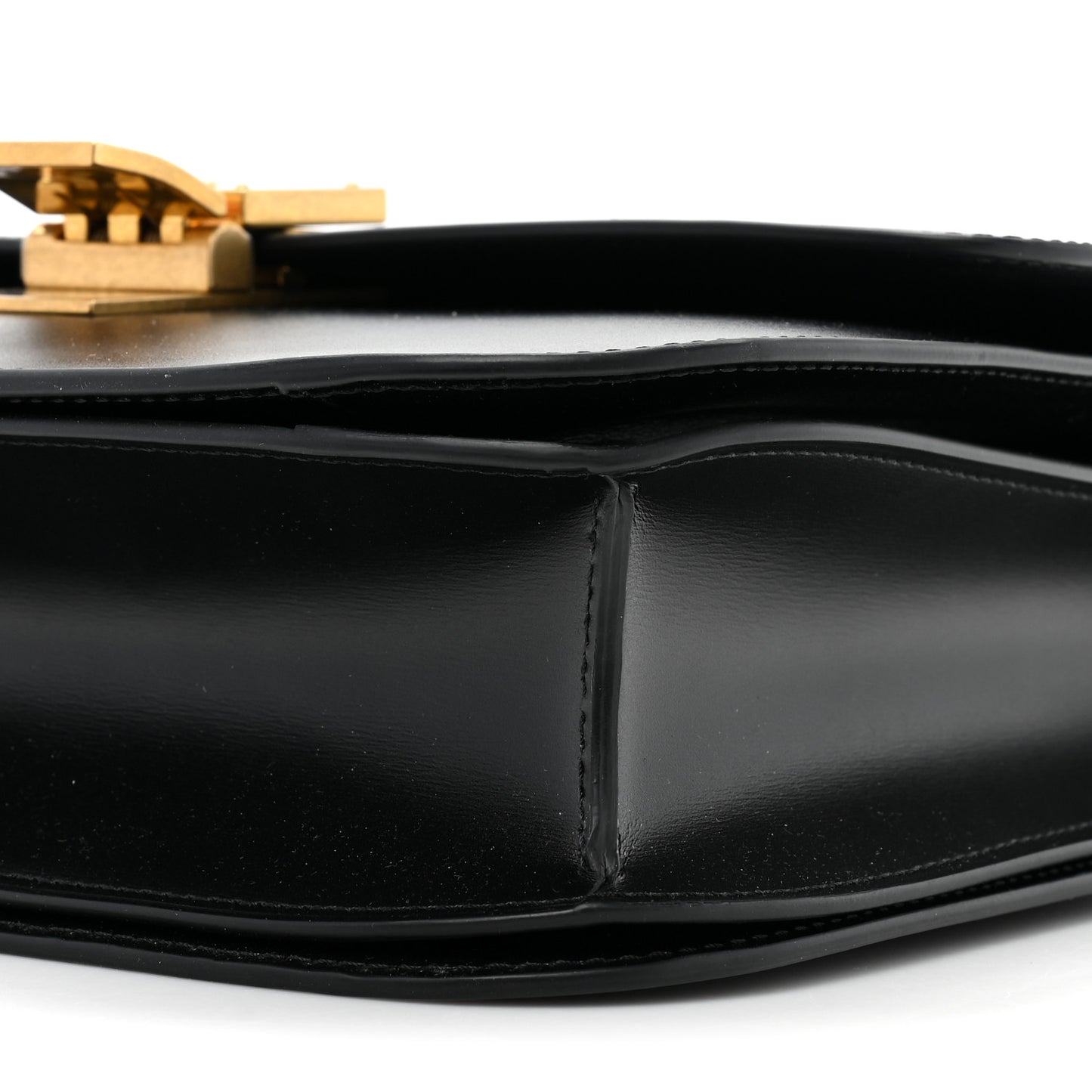 Box Calfskin Medium Classic Box Flap Bag Black