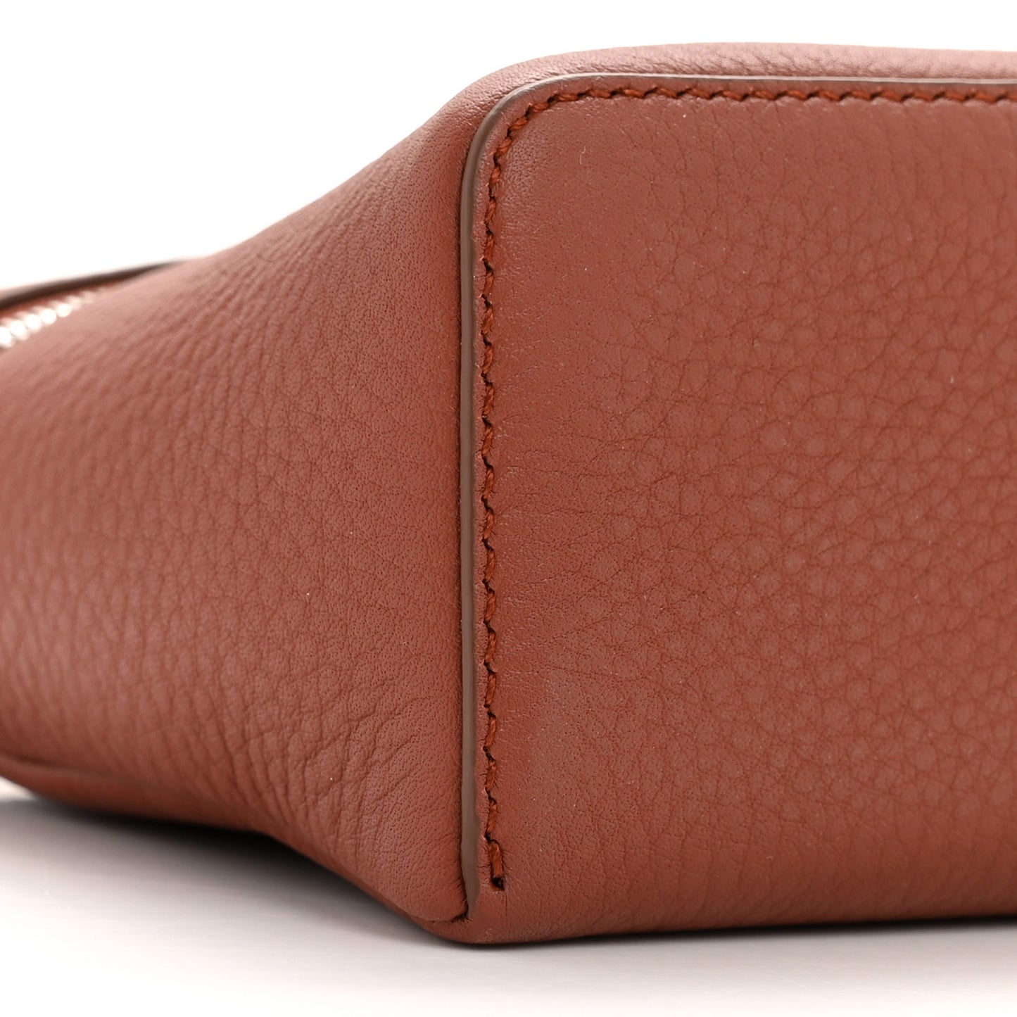 Grained Calfskin L19 Extra Pocket Pouch Kummel