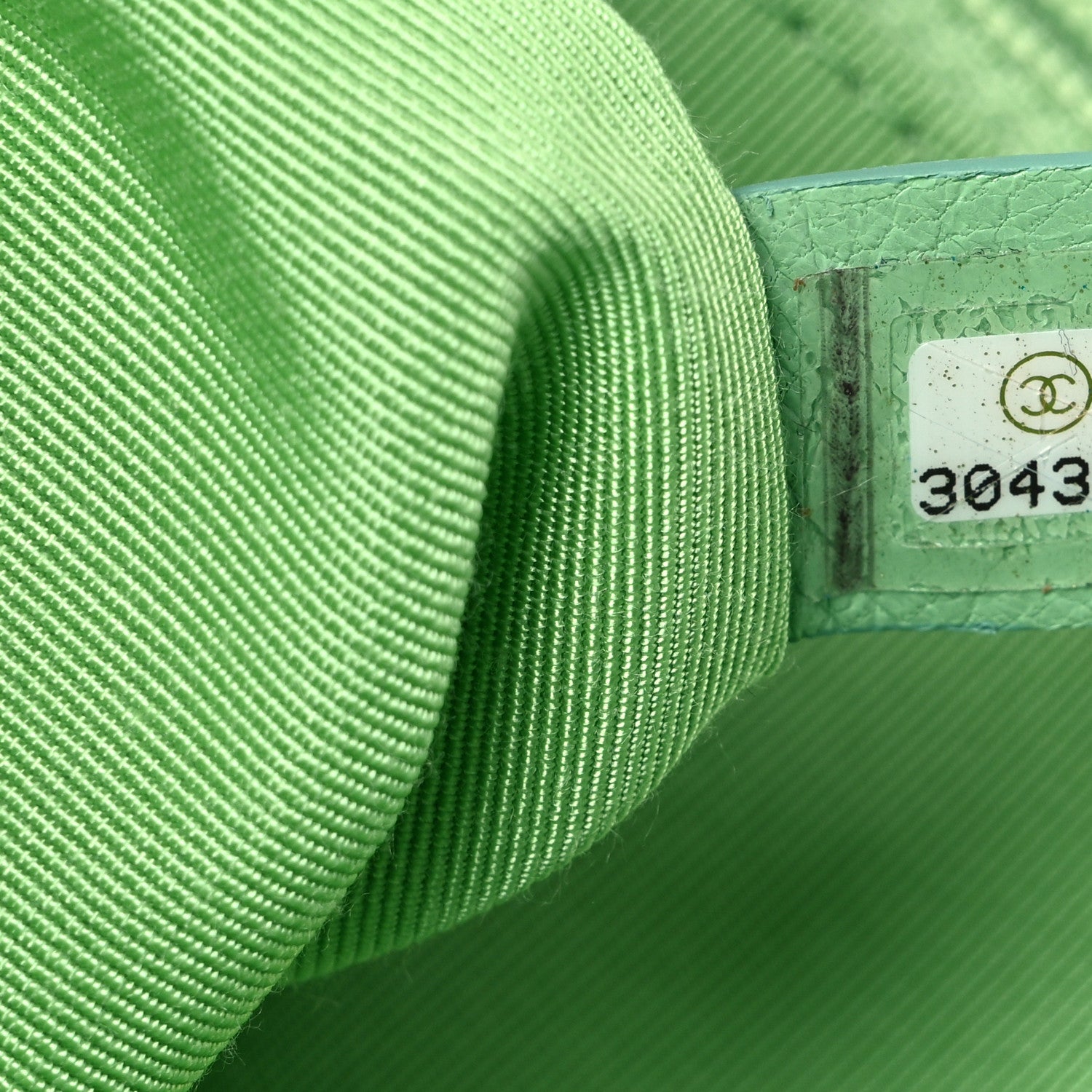 Chanel Lambskin Quilted Maxi Chanel 19 Flap Light Green 7 of 10