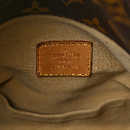 Louis Vuitton Monogram Artsy MM 6 of 13