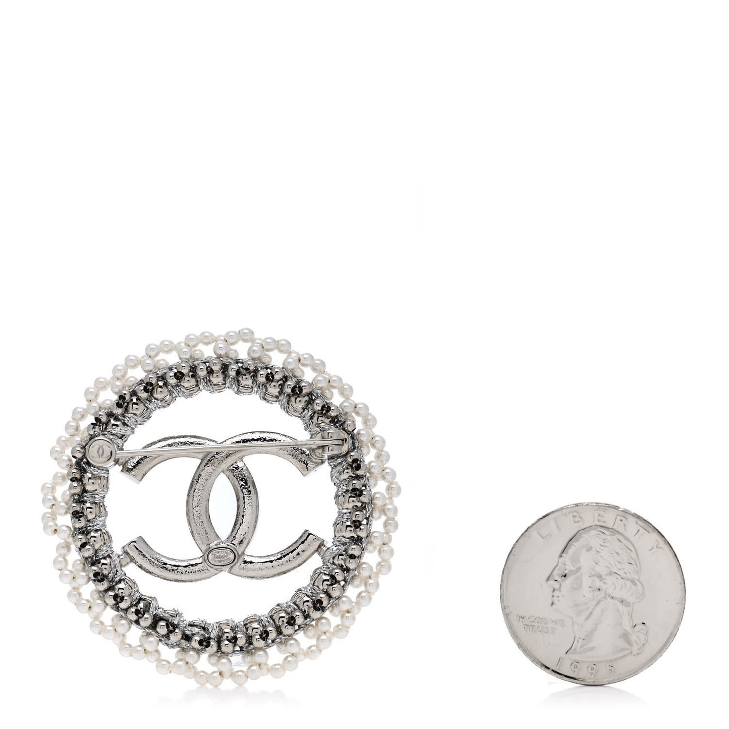 Crystal Pearl CC Round Brooch Silver