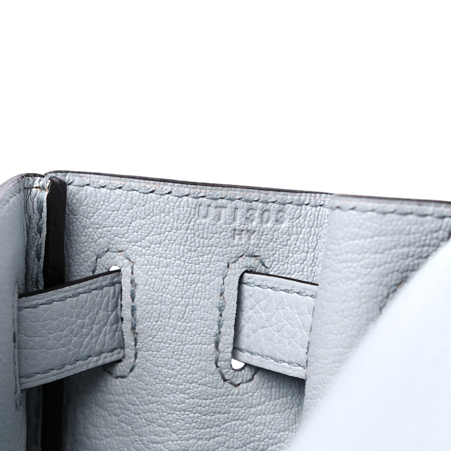 Togo Kelly Retourne 28 Bleu Pale