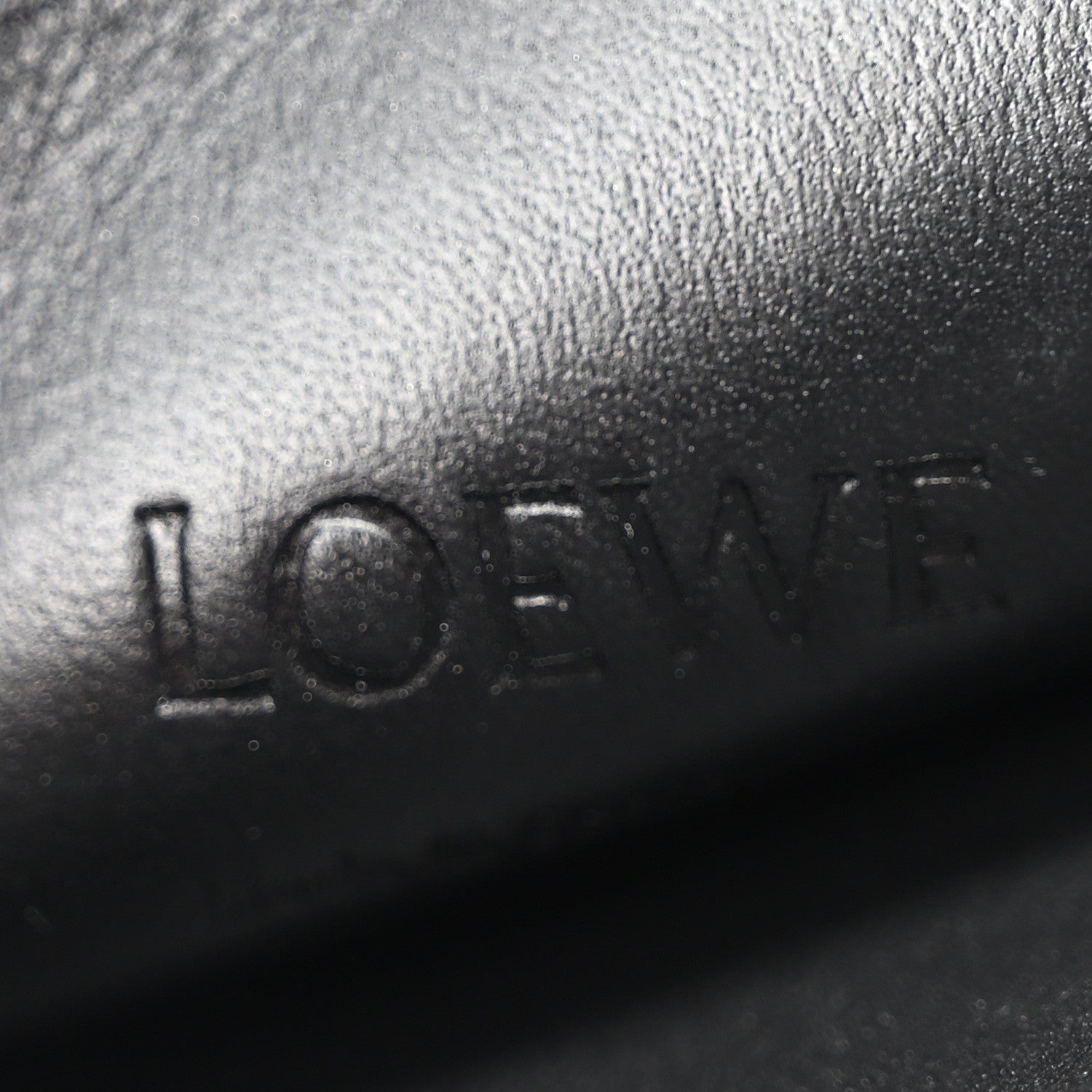 Loewe Classic Calfskin Dice Pocket Black 7 of 10