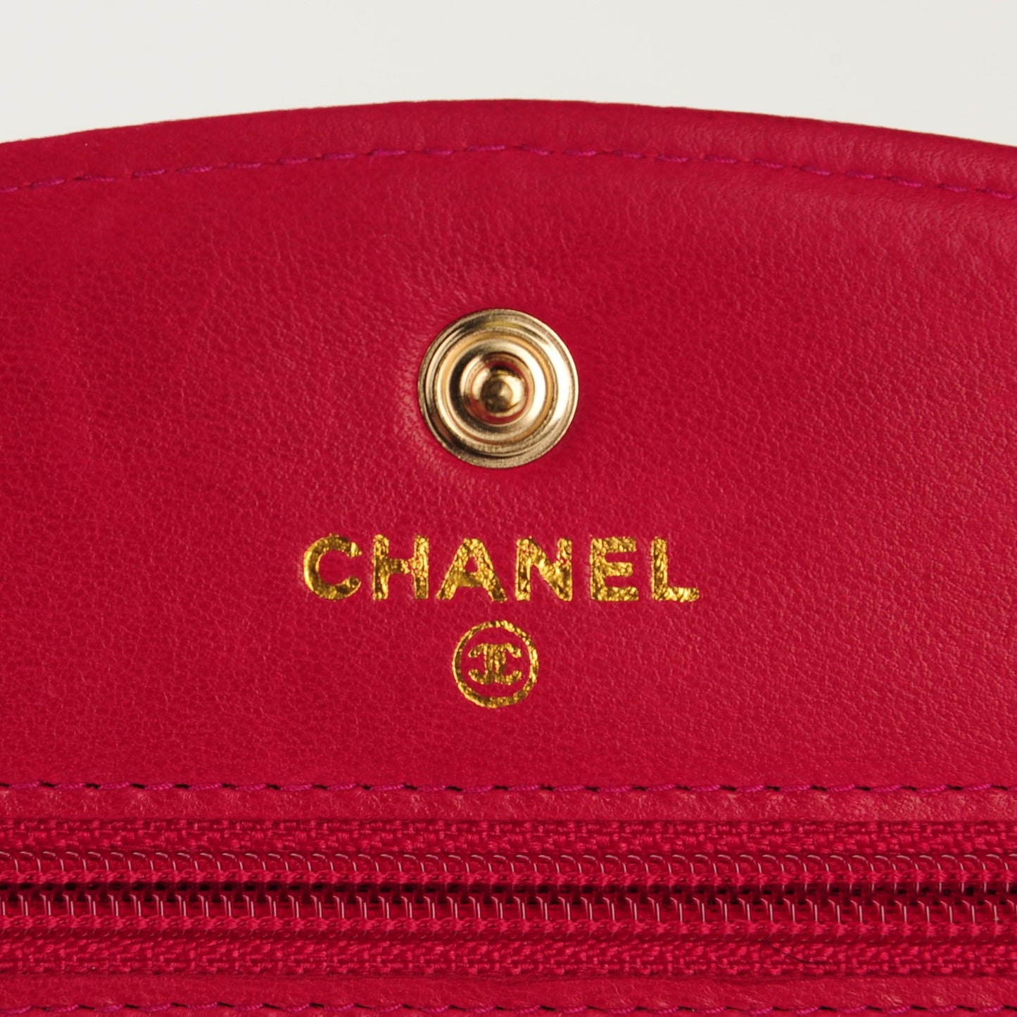 Caviar Timeless CC Wallet On Chain WOC Dark Fuchsia