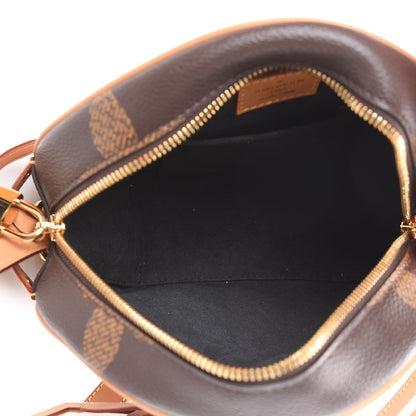 Louis Vuitton Reverse Monogram Giant Boite Chapeau Souple 4 of 10