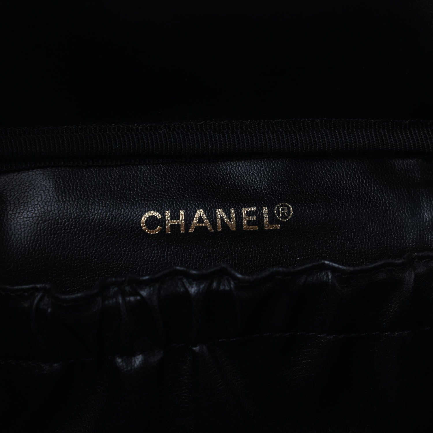 Chanel Caviar CC Vanity Cosmetic Case Black 6 of 9