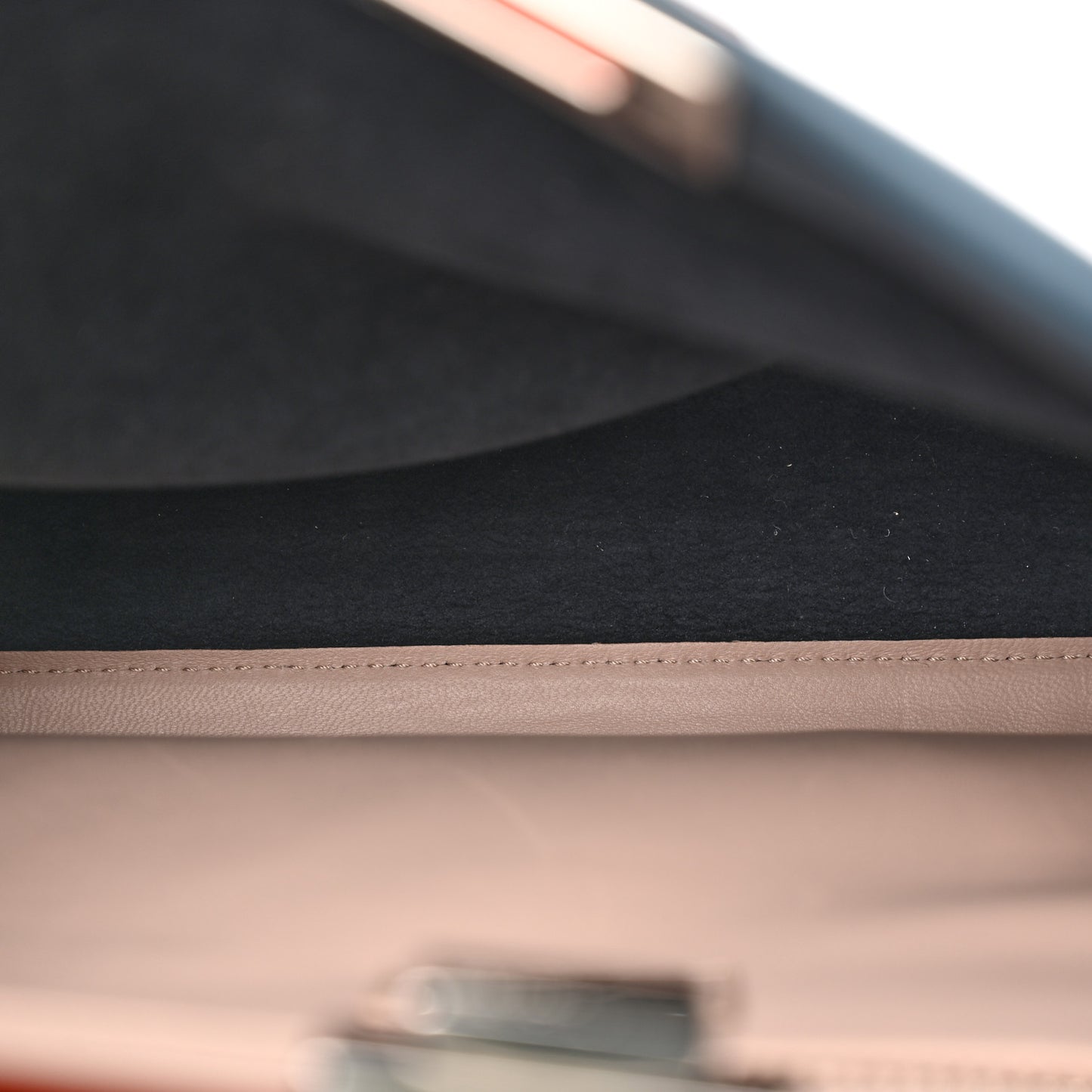 Vitello Seta Shiny Nappa Medium Peekaboo Iconic Satchel Blue Pink