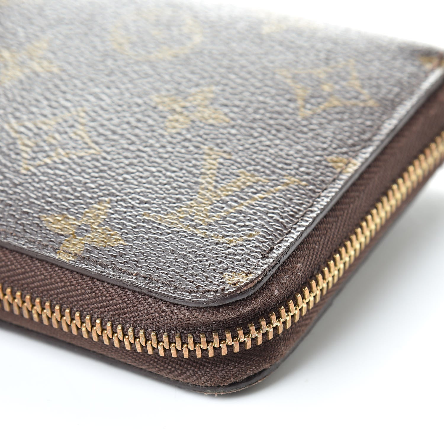 Louis Vuitton Monogram Zippy Wallet 11 of 15