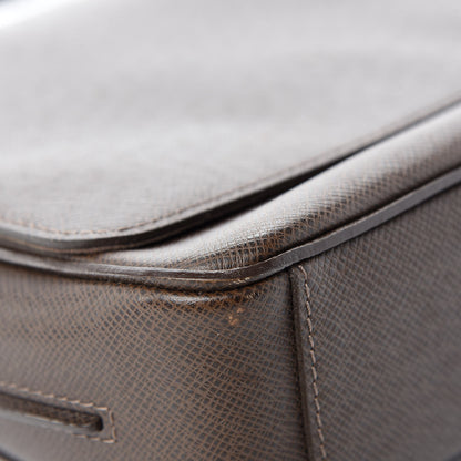 Louis Vuitton Taiga Roman PM Messenger Grizzli 8 of 15