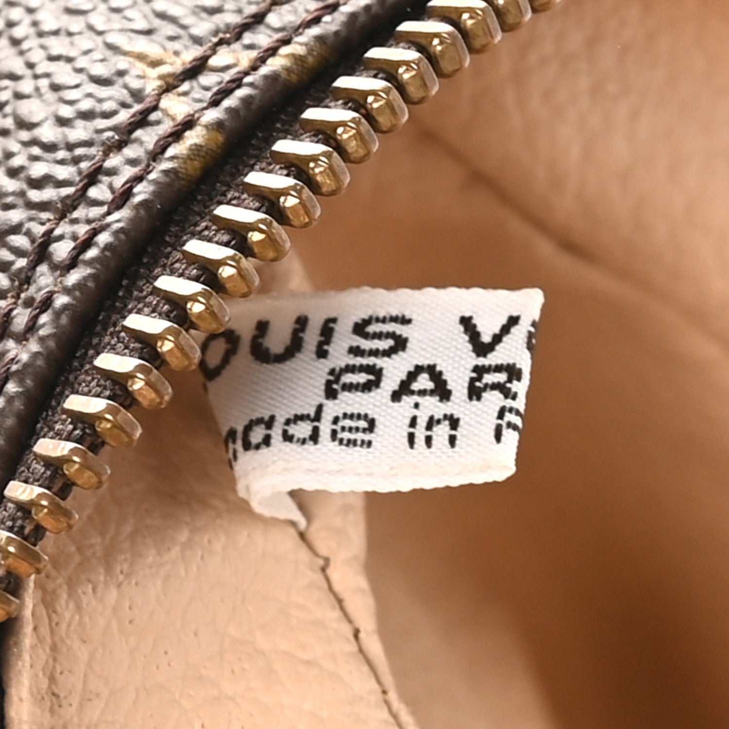 Louis Vuitton Monogram Trousse Toilette 23 6 of 7