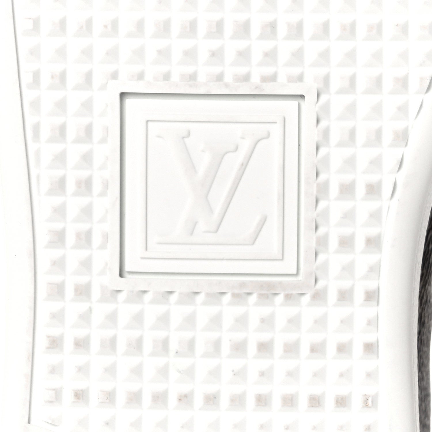Louis Vuitton Patent Monogram Frontrow Sneakers 39.5 Rose Gold 6 of 9