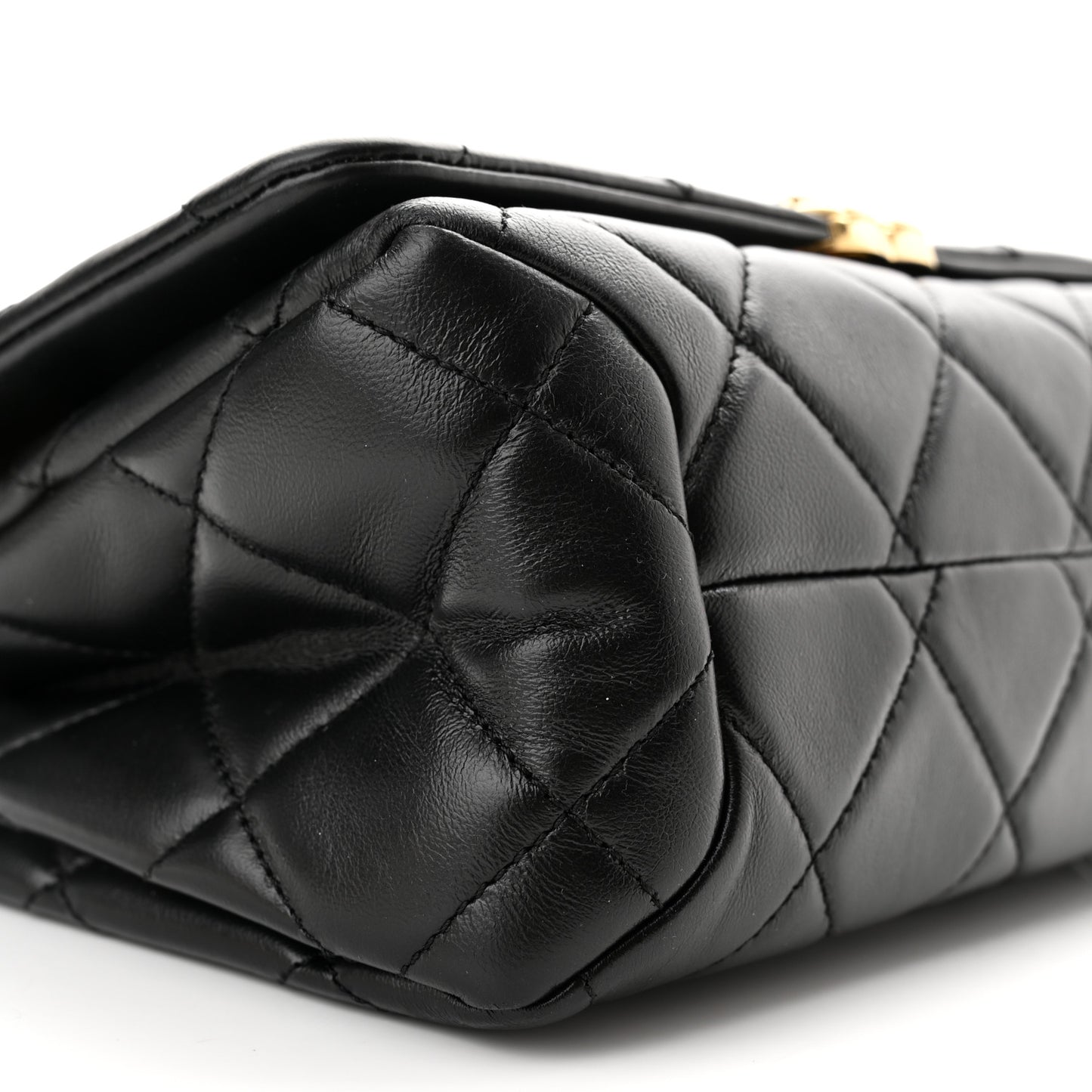 Lambskin Quilted Medium Color Match Flap Black