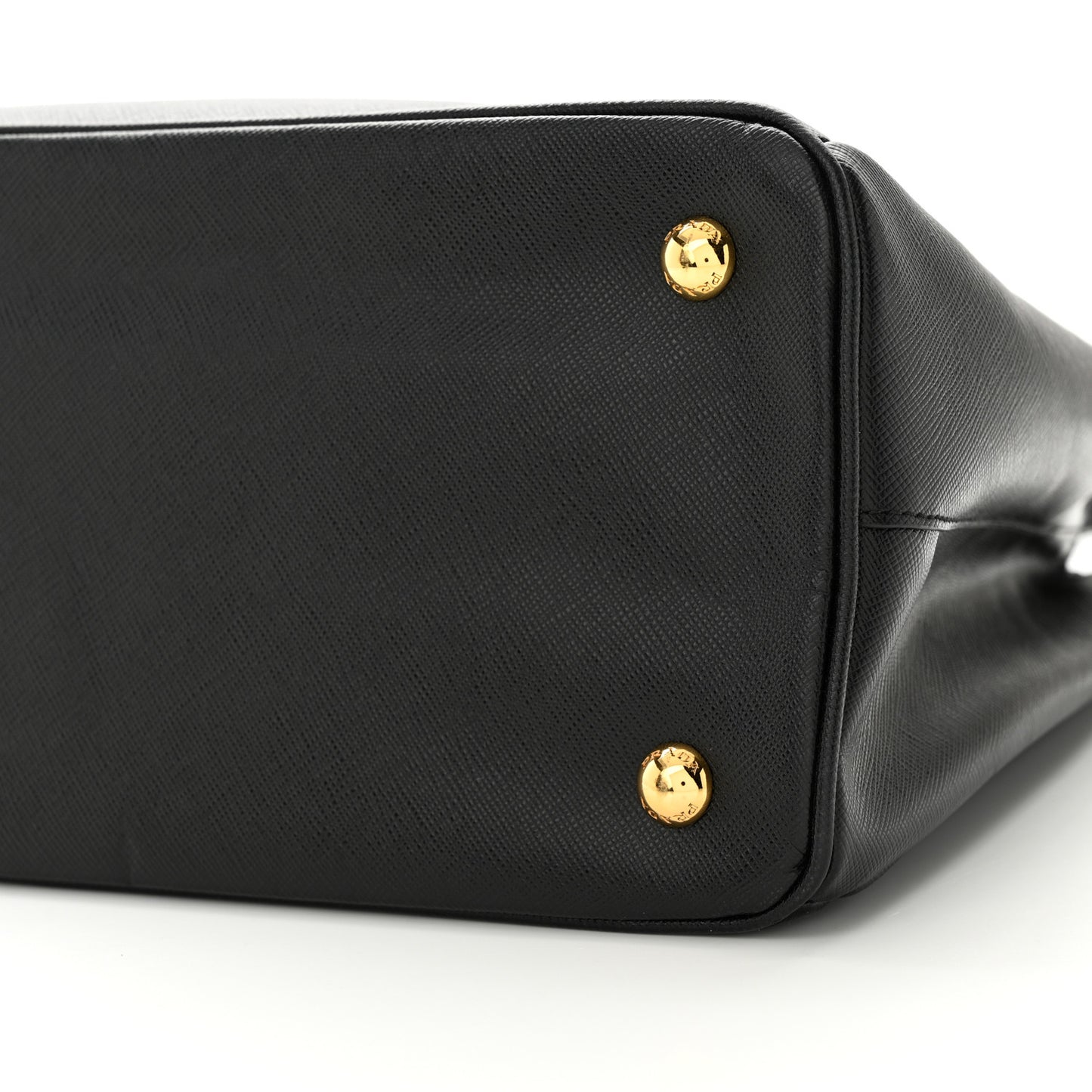 Saffiano Lux Medium Tote Black