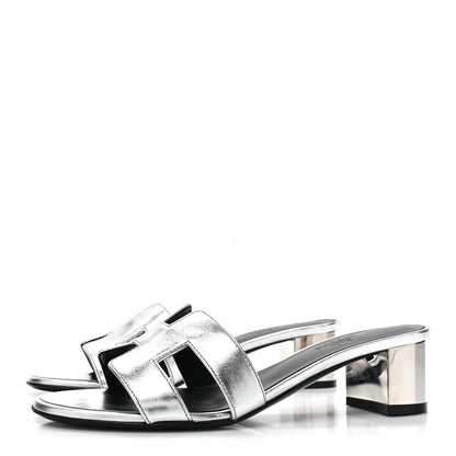 Hermes Metallic Nappa Oasis Sandals 37.5 Gris Argente 3 of 10