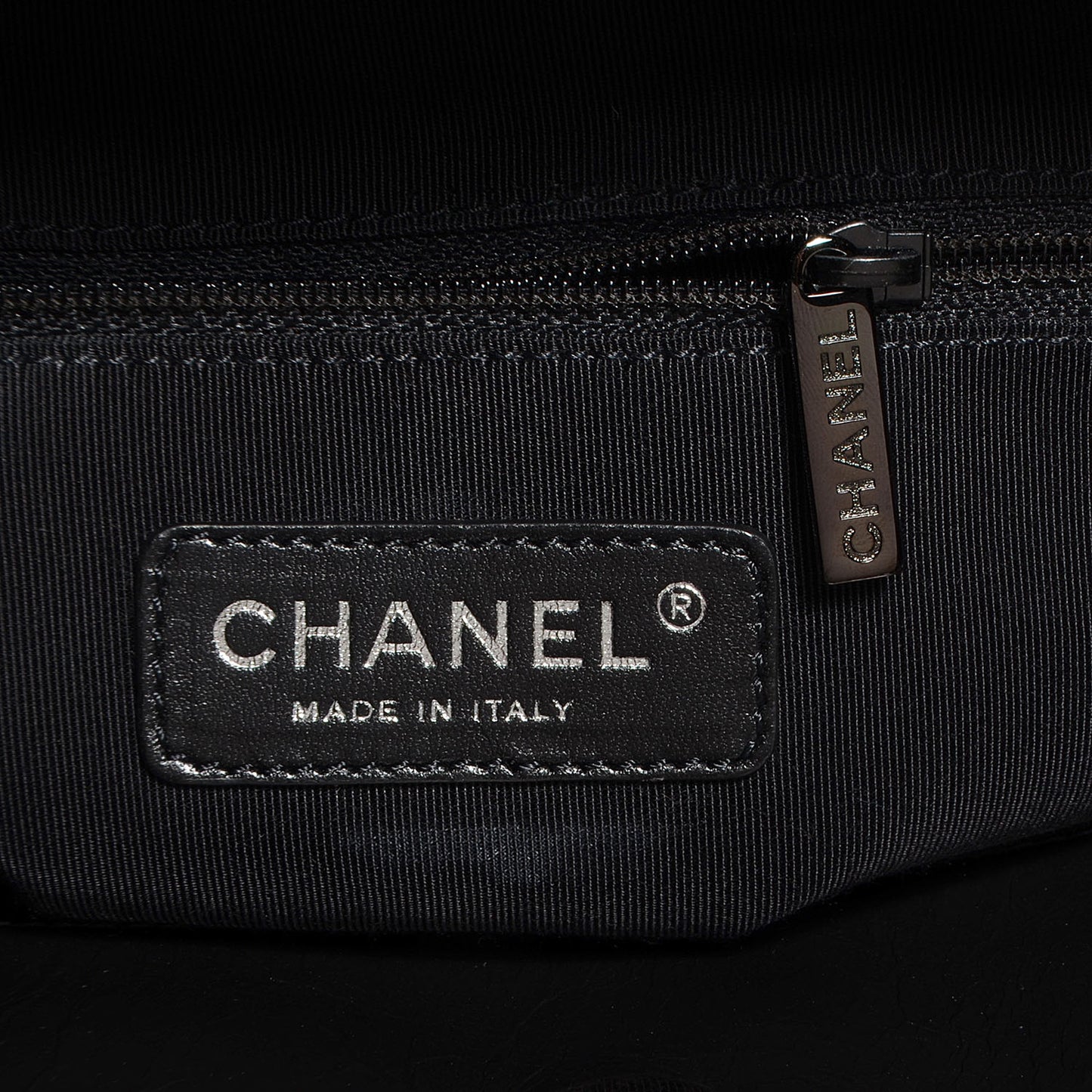 Calfskin Large Chain Me Tote Dark Grey Metallic