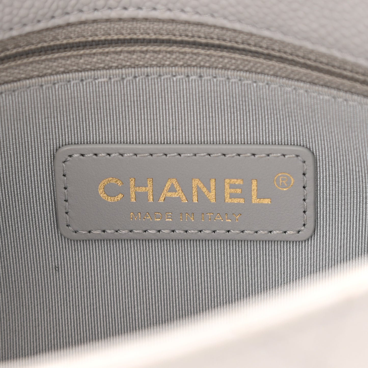 Caviar Quilted Small City Walk Flap Light Grey
