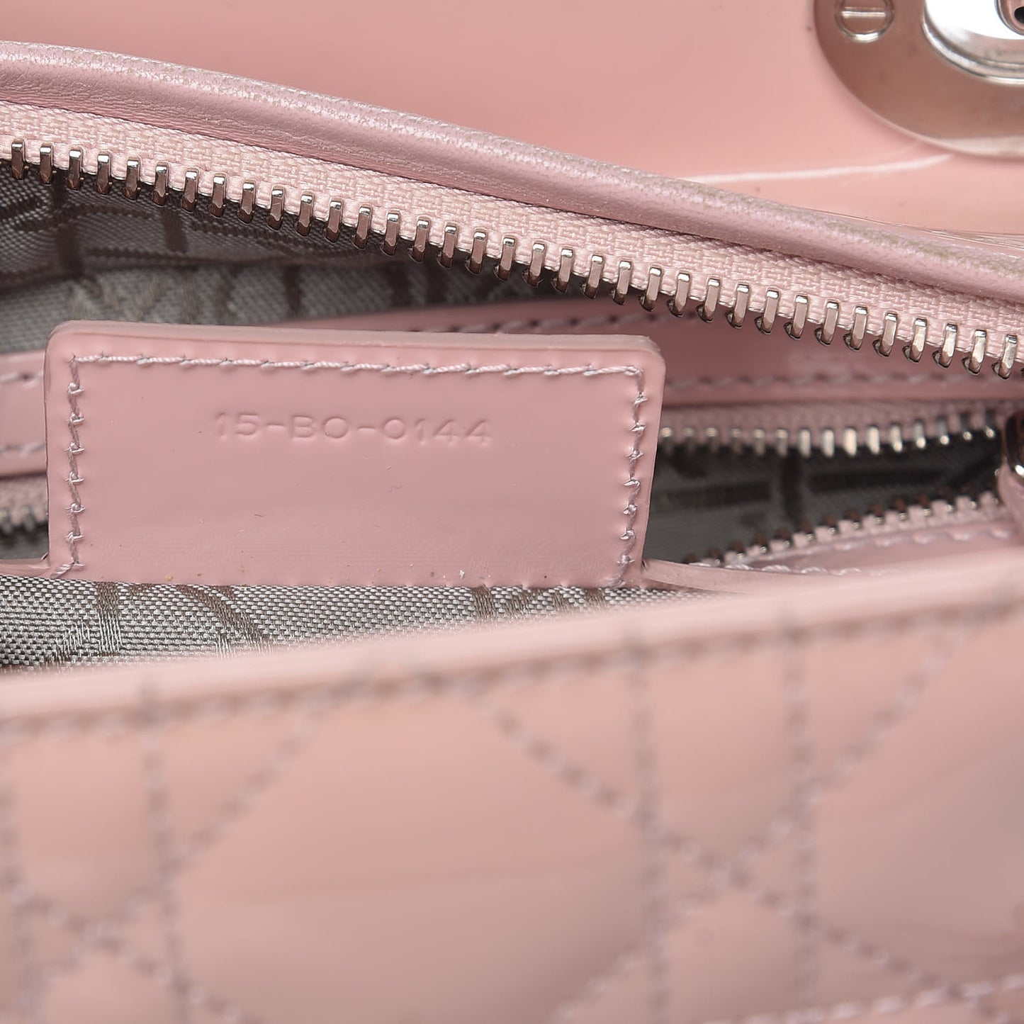 Patent Cannage Medium Lady Dior Rose Clair