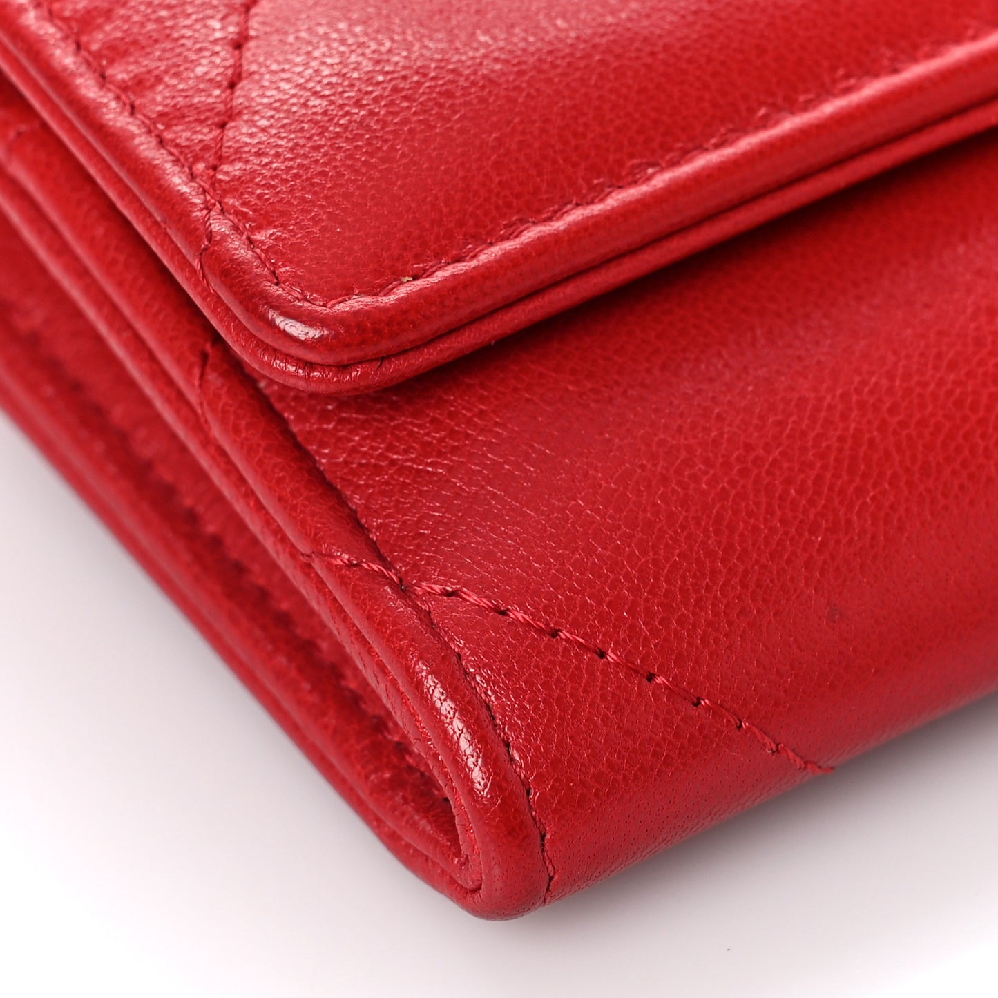 Goatskin Quilted Chanel 19 Flap Wallet Red