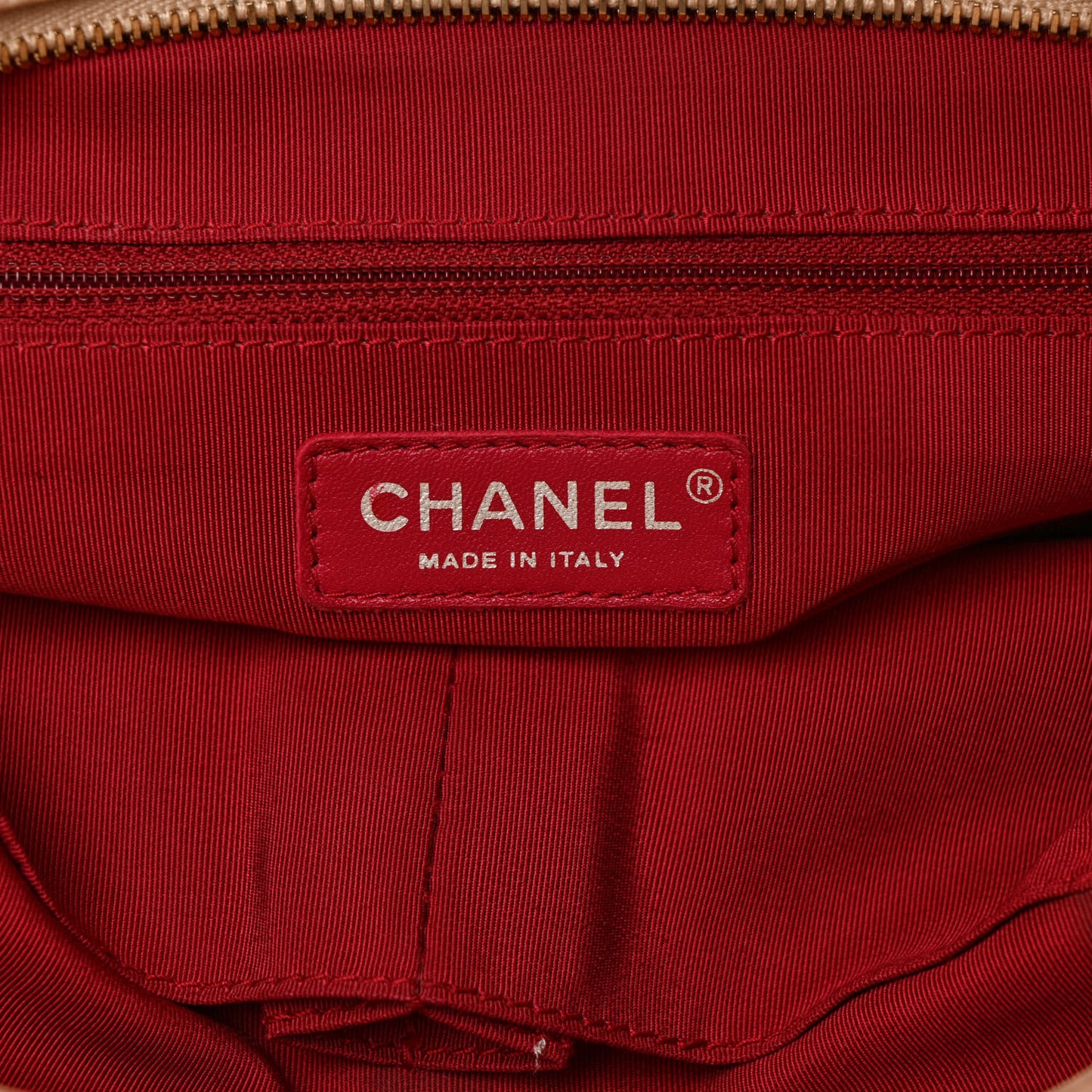 Aged Calfskin Quilted Large Gabrielle Shopping Tote Beige Black