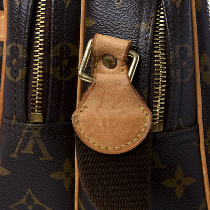 Louis Vuitton Monogram Reporter PM 9 of 10