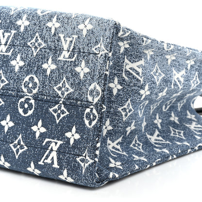 Louis Vuitton Monogram Jacquard Denim Onthego MM Bleu 7 of 8