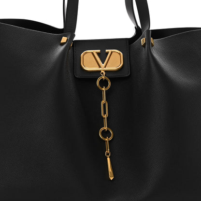 Valentino Garavani Grainy Calfskin Large VLogo Escape Shopper Black 7 of 10