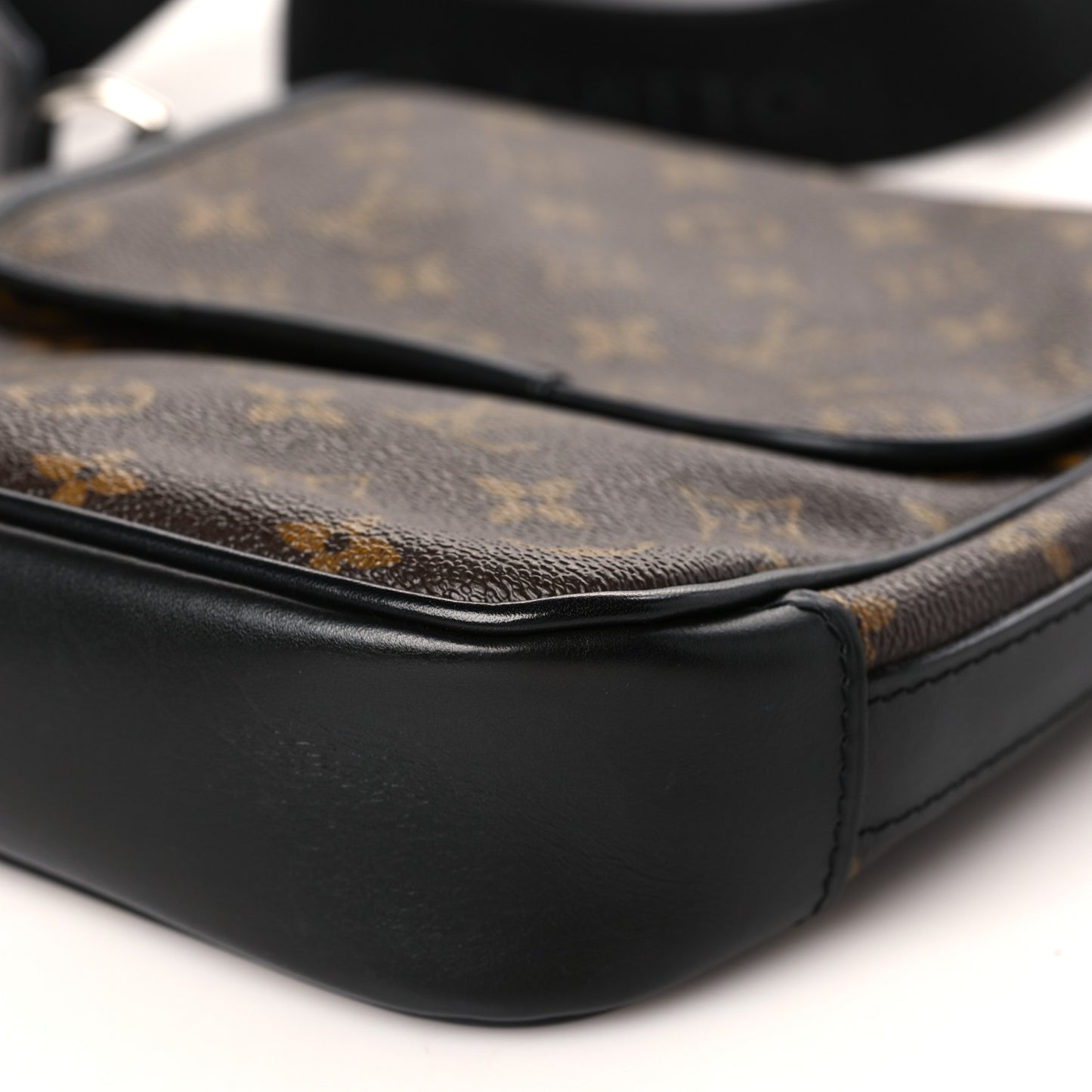 Monogram Macassar Bass PM