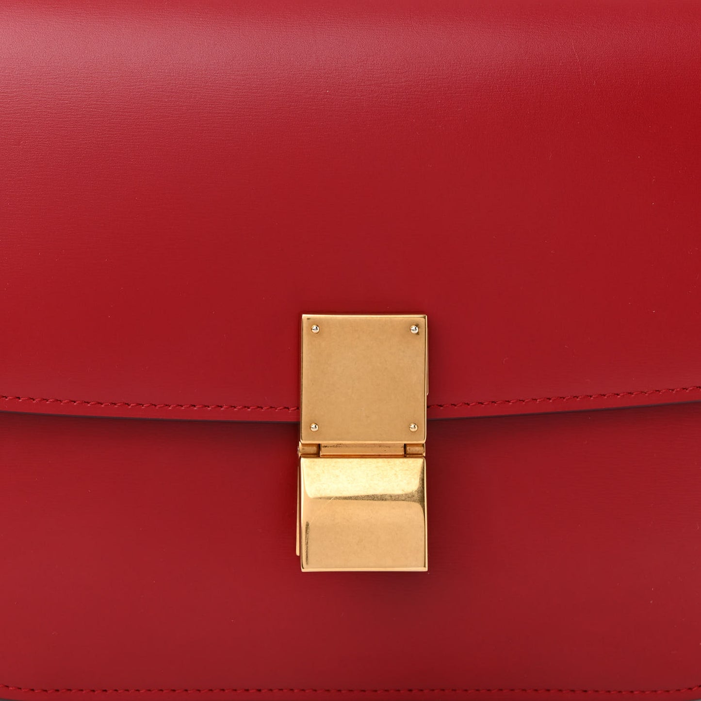 Box Calfskin Medium Classic Box Flap Bag Red