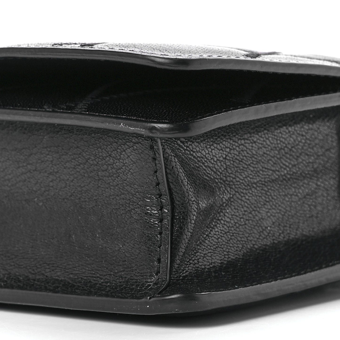 Goatskin Quilted GV3 Strap Wallet Black