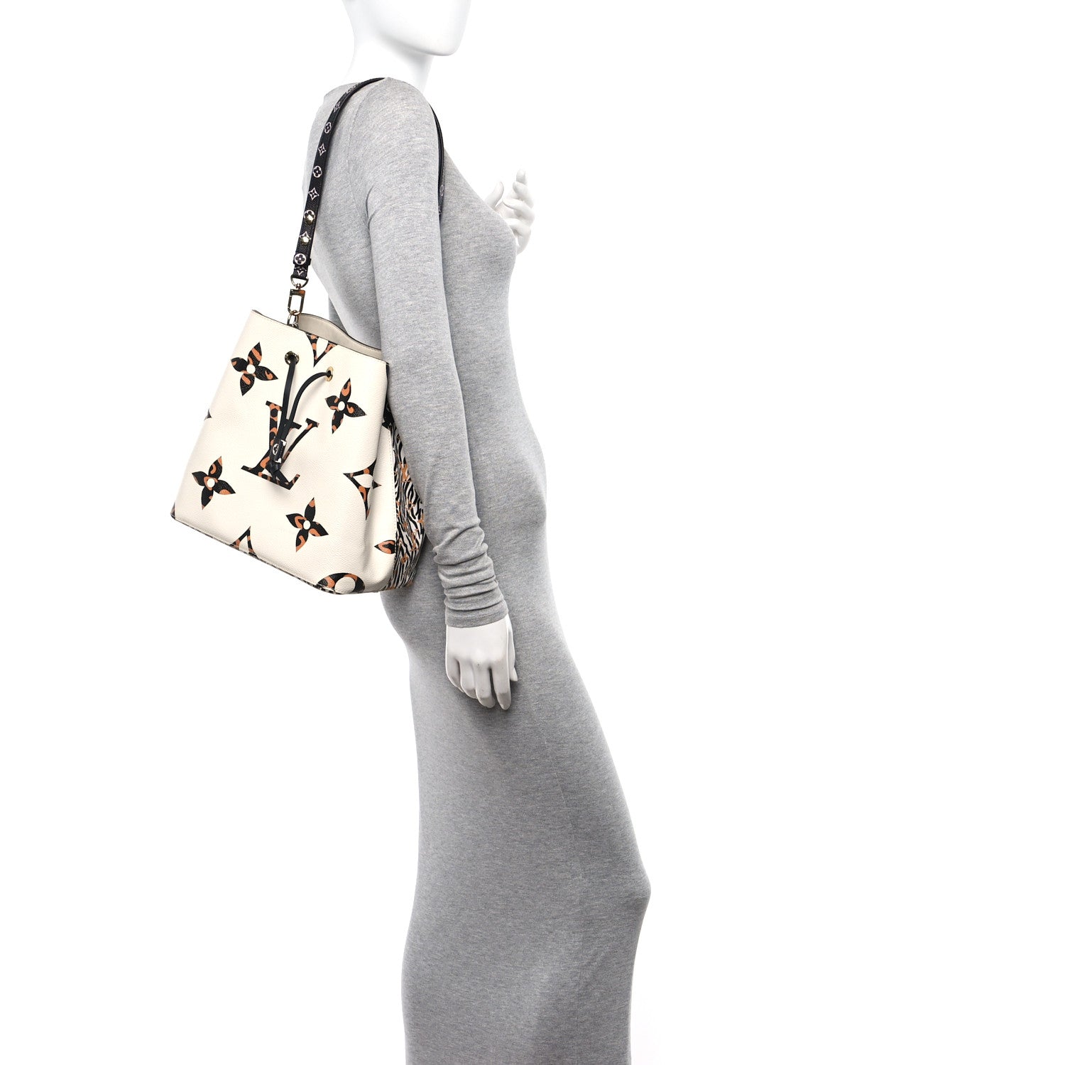 Louis Vuitton Monogram Giant Jungle NeoNoe Ivory 2 of 10