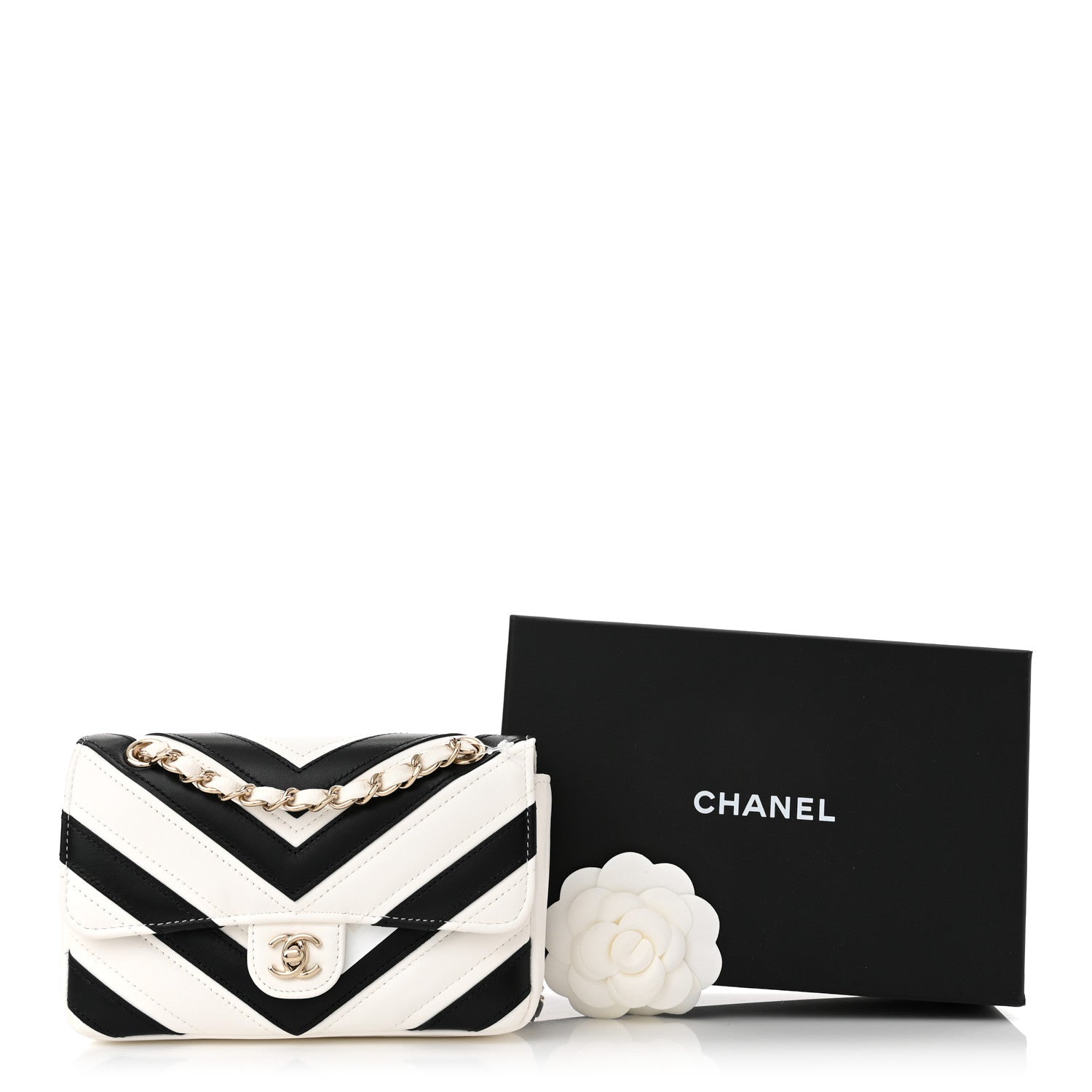 Chanel Lambskin Chevron Stitched Flap White Black 9 of 9