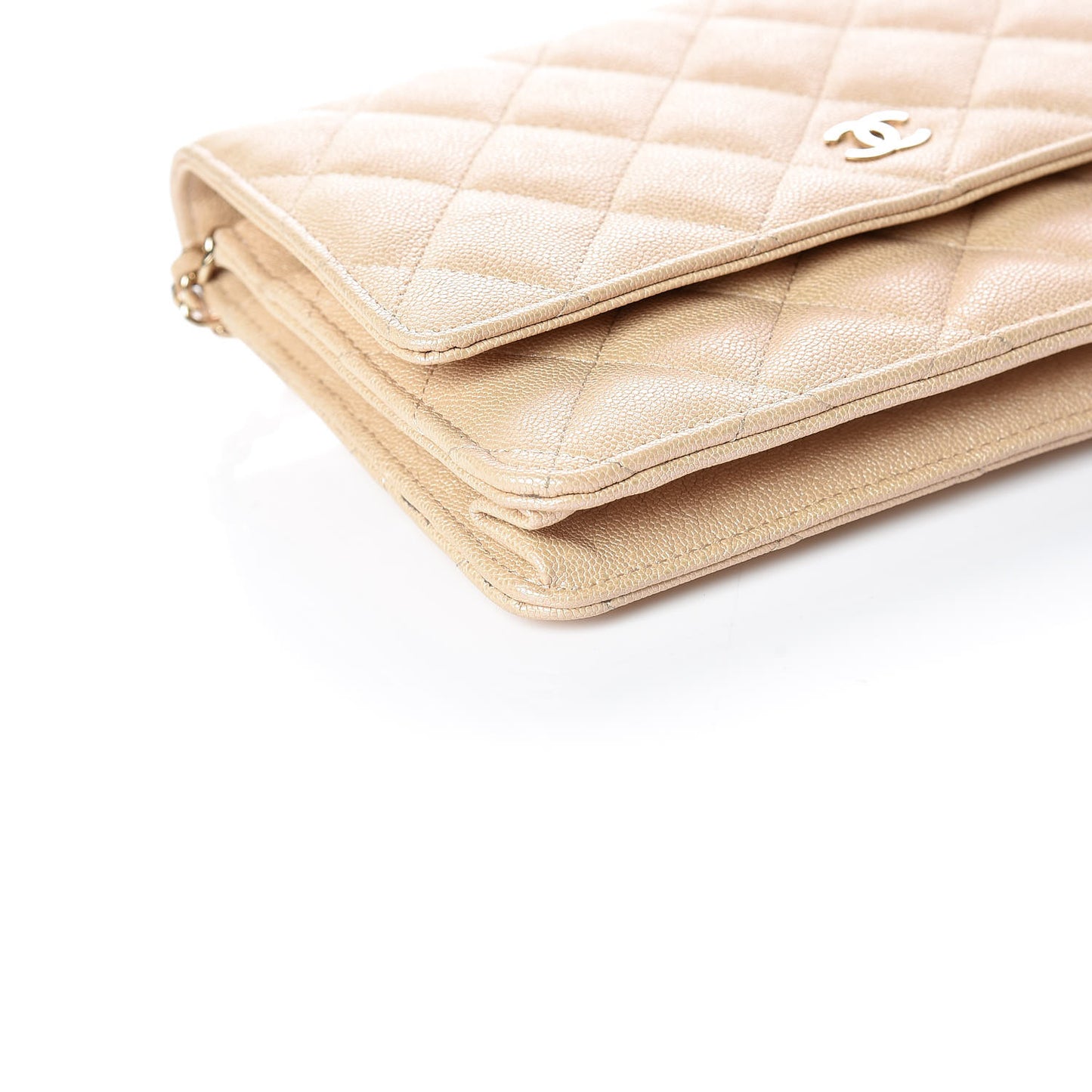 Iridescent Caviar Quilted Wallet On Chain WOC Beige
