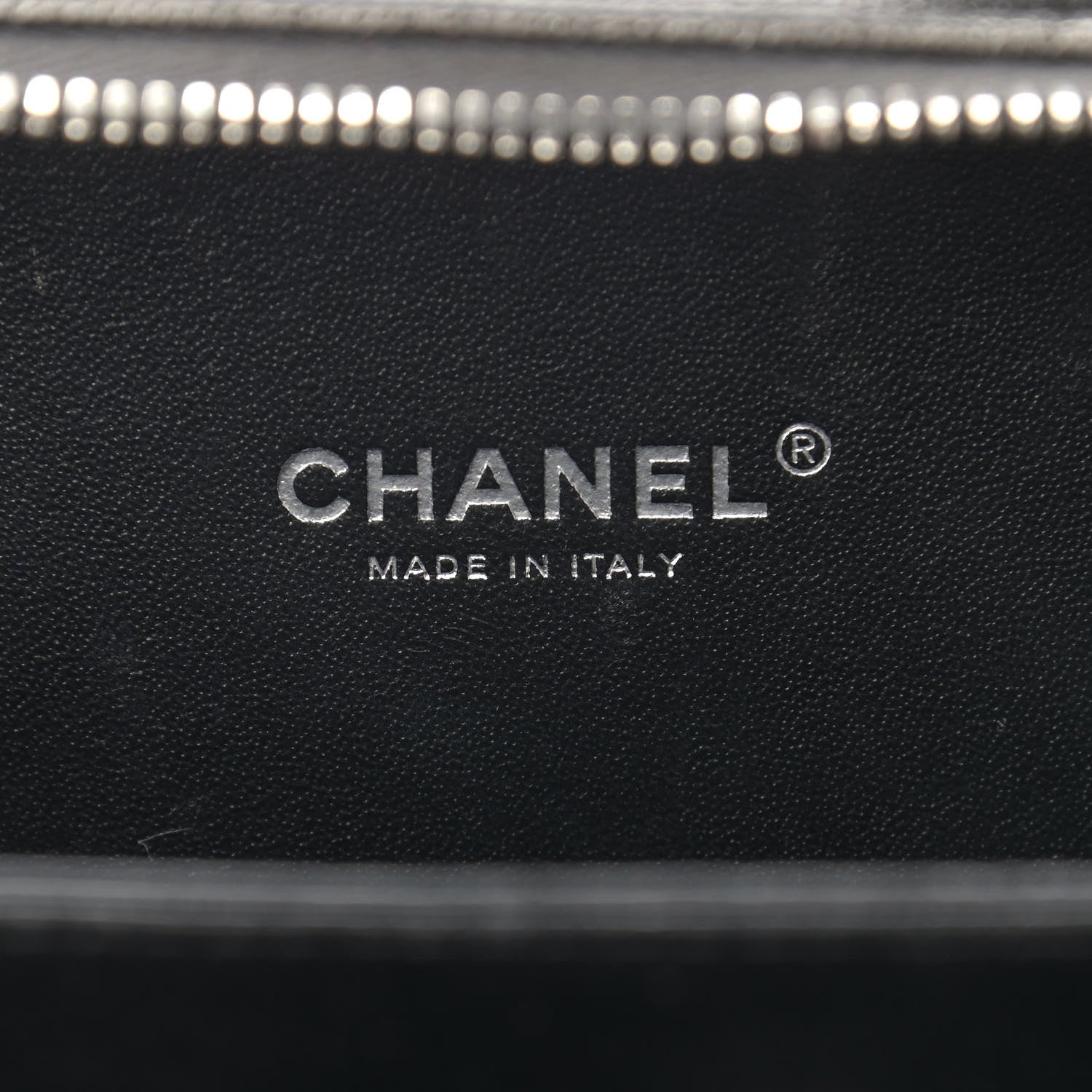 Chanel Caviar Quilted Small CC Filigree Vanity Case Dark Silver 5 of 12