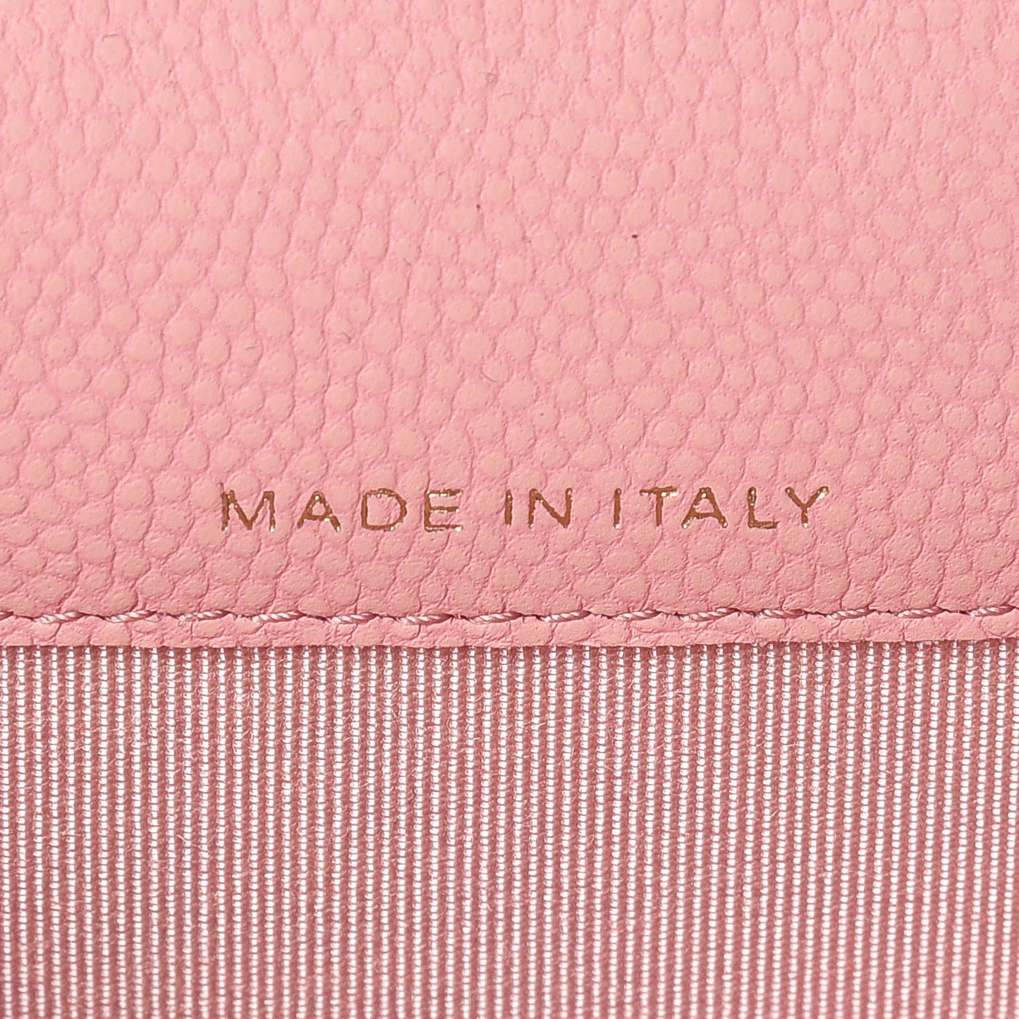 Caviar Chevron Quilted Flap Card Holder Pink