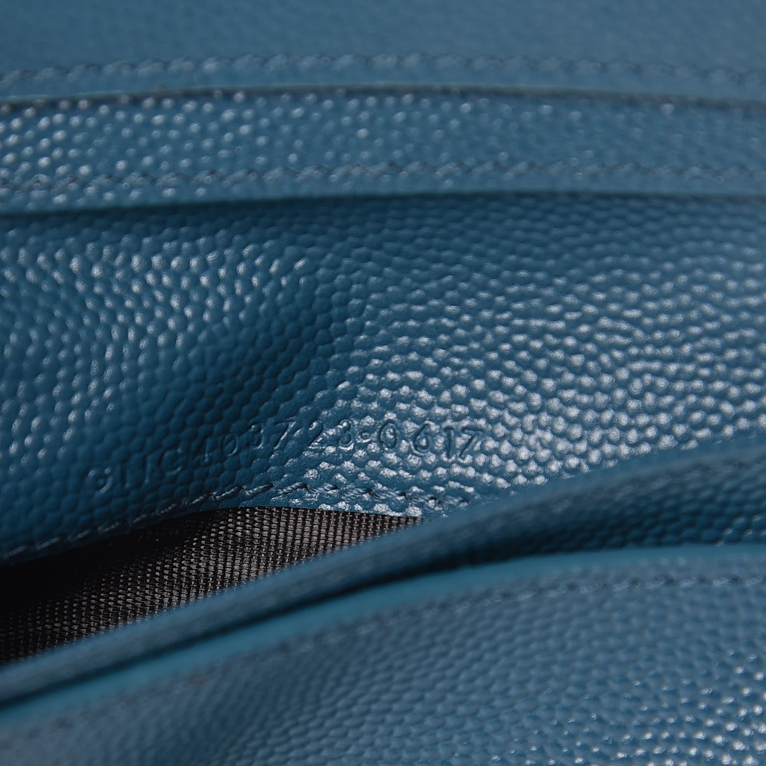 Saint Laurent Grain De Poudre Matelasse Compact Zip Around Wallet Peacock Green 7 of 21
