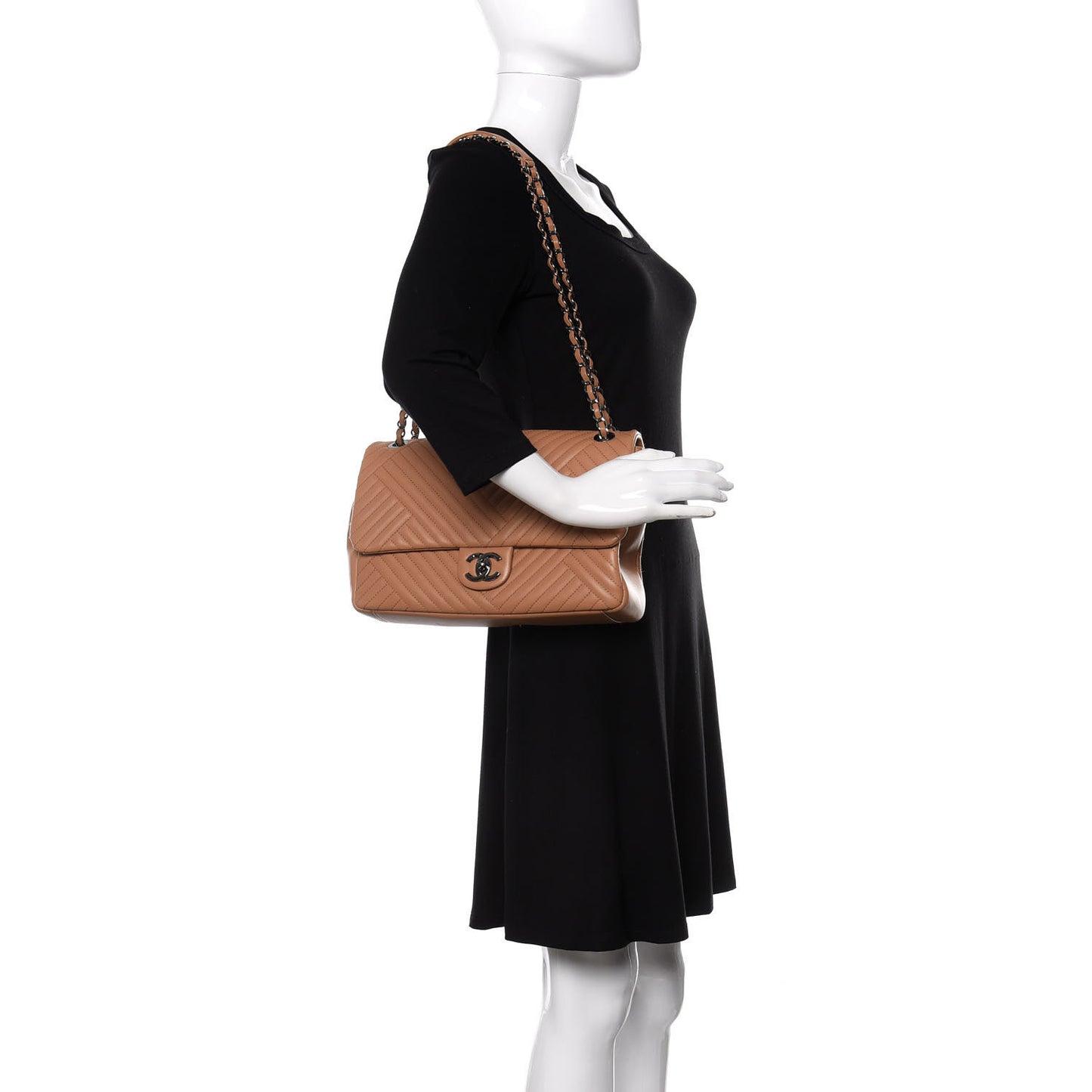 Lambskin Quilted Large CC Crossing Flap Camel