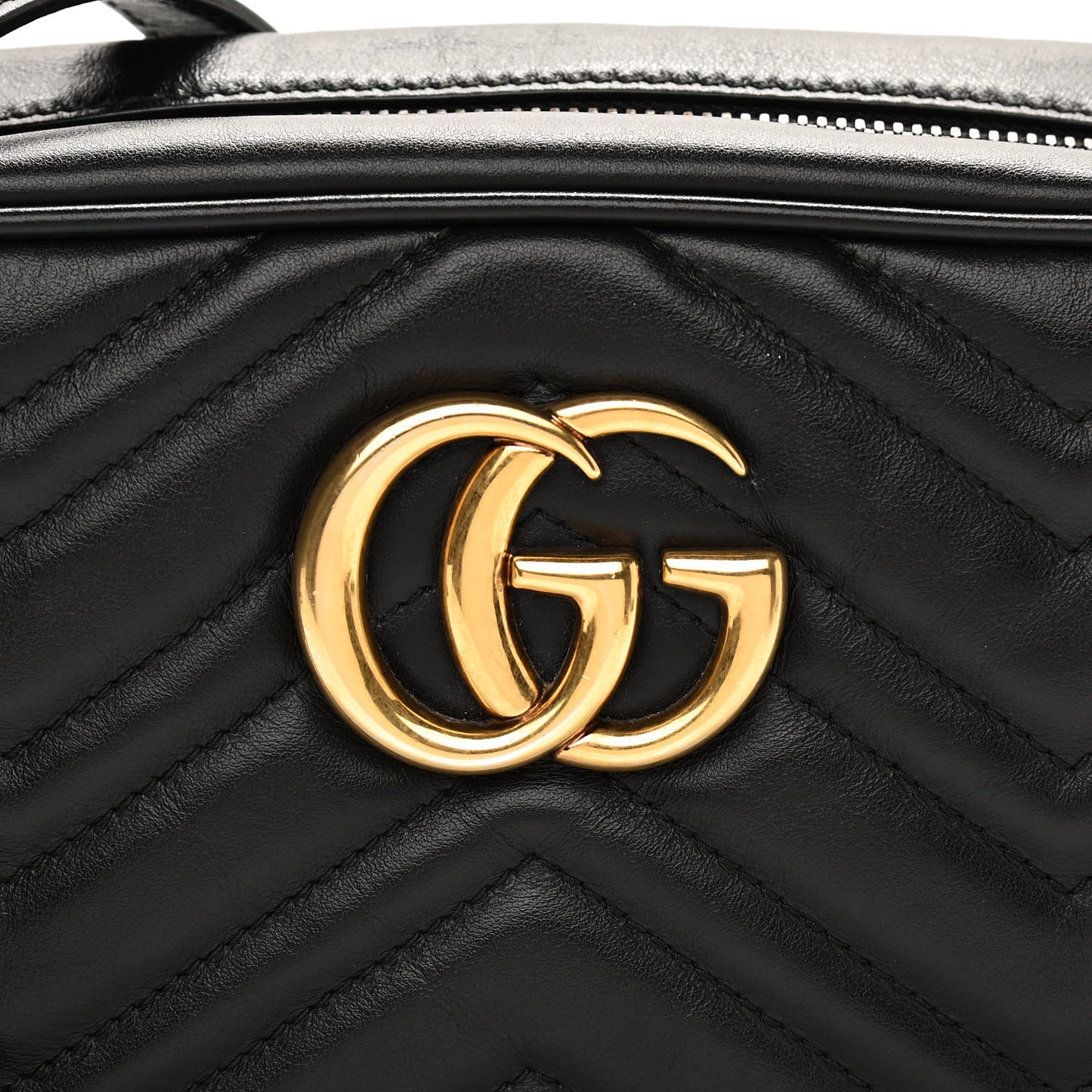 Calfskin Matelasse Small GG Marmont Chain Shoulder Bag Black