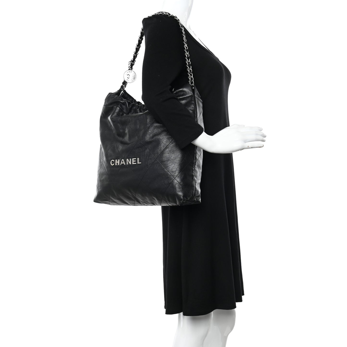 Shiny Calfskin Quilted Chanel 22 Black