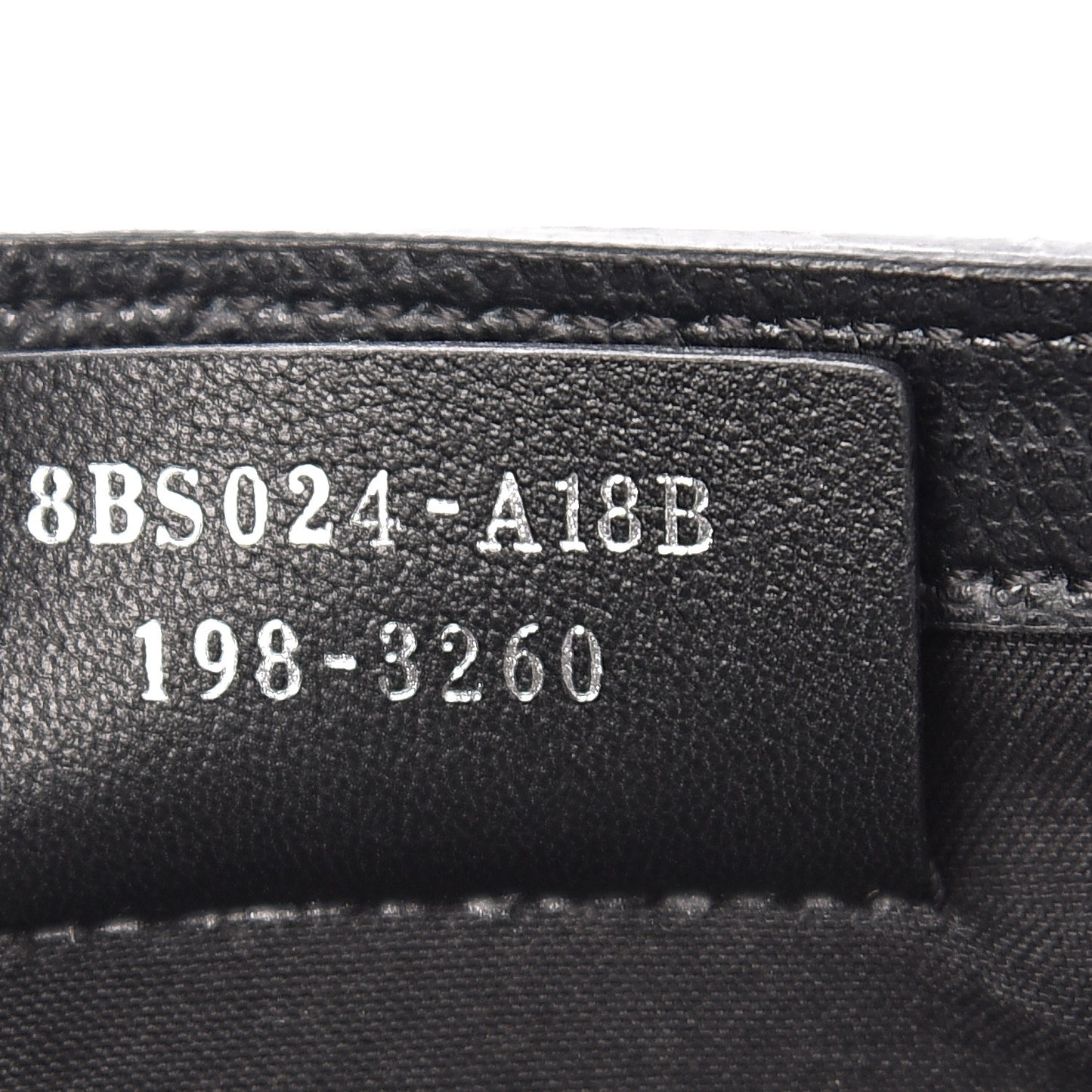 Vitello Cruise F is Fendi Wallet on Chain Black