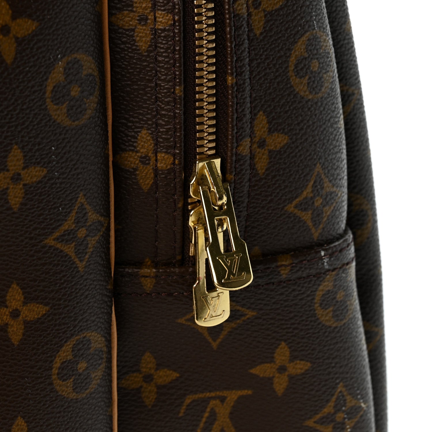 Louis Vuitton Monogram Alize 24 Heures Luggage 10 of 10