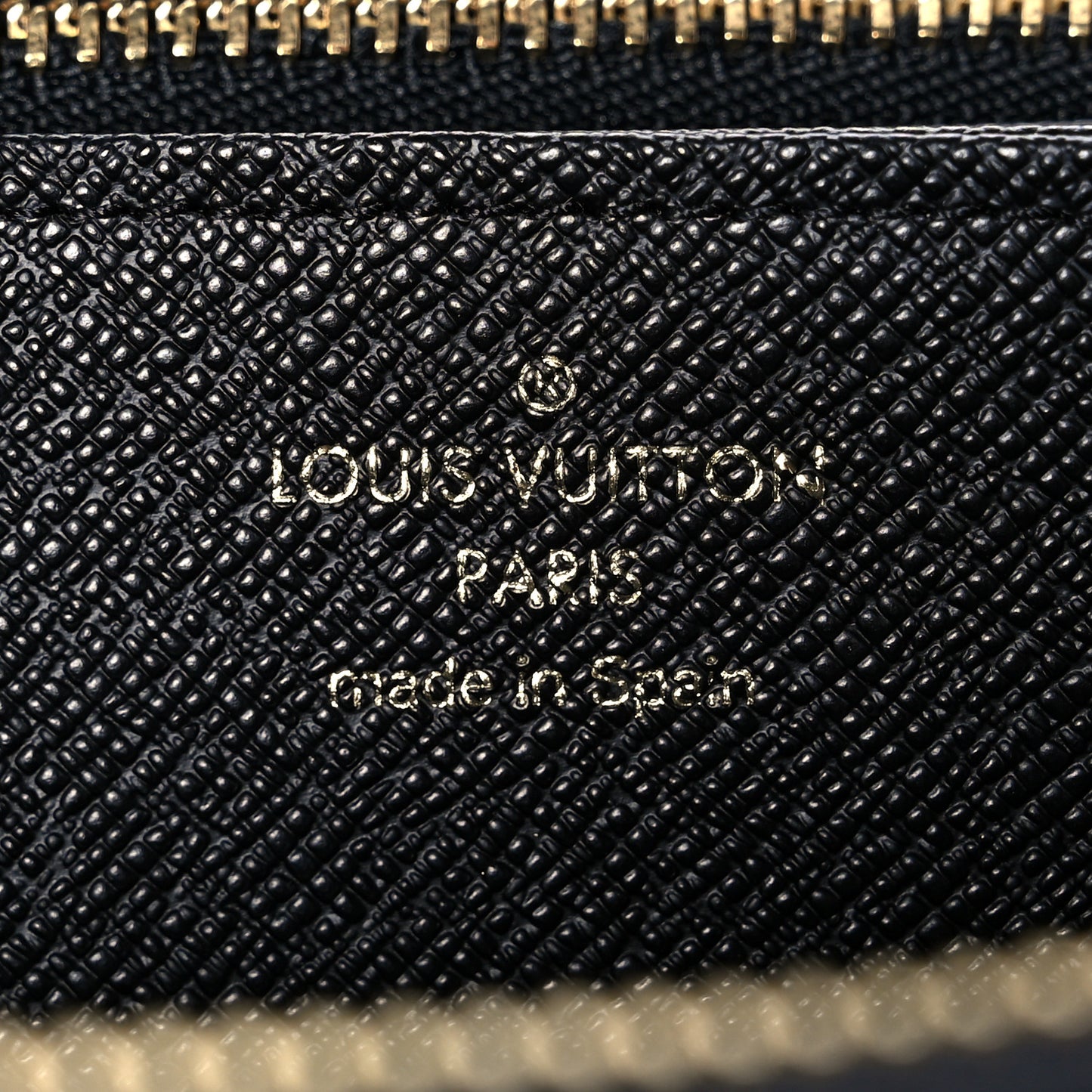 Game On Zippy Wallet Black