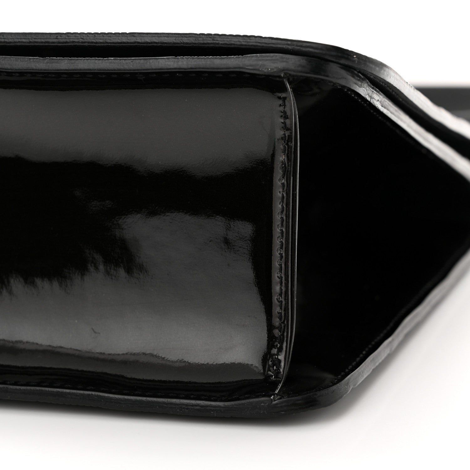 Louis Vuitton Damier Vernis Club Black 9 of 17