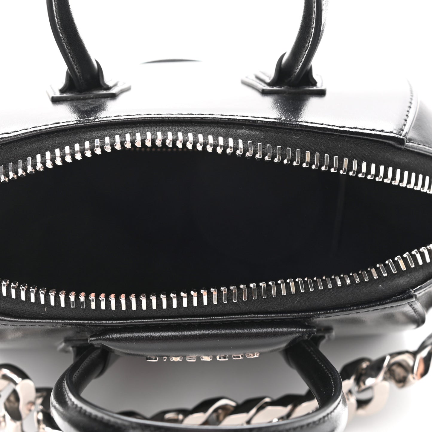 Shiny Lord Calfskin Mini Antigona With Chain Black