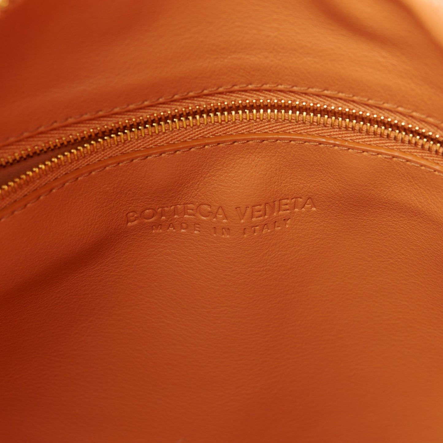 Nappa Intrecciato Small Jodie Hobo Clay