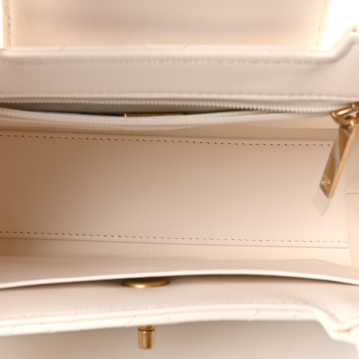 Chanel Shiny Aged Calfskin Quilted Nano Kelly Shopper White 5 of 10