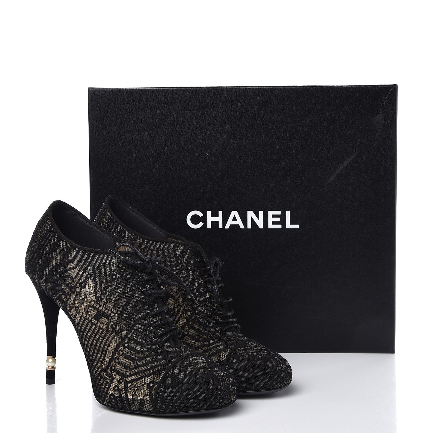 Lace Mesh Kid Suede Pearl Lace Up Booties 40 Black