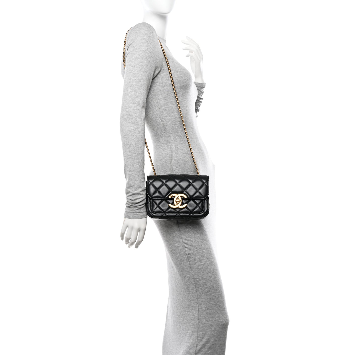 Shiny Lambskin Quilted Mini Maxi CC Flap Black