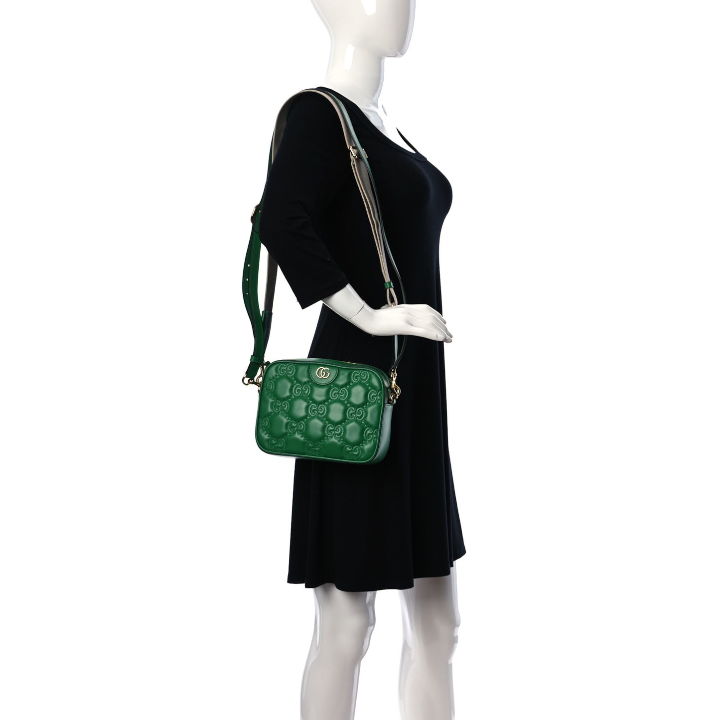 Calfskin GG Matelasse Shoulder Bag Spring Green Natural